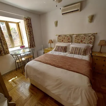 Mi Casa Homestay *