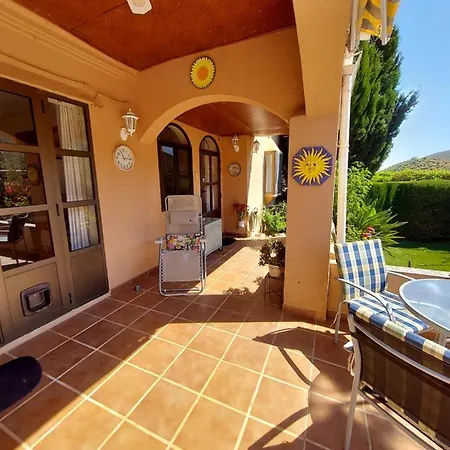 Mi Casa Homestay *